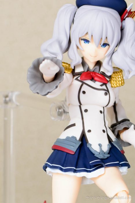 figuma鹿島がこちらに手刀を放っている写真